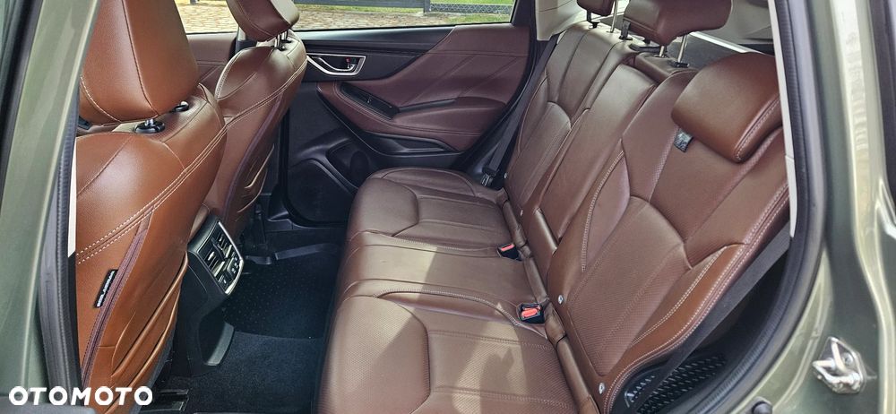 Subaru Forester 2.0i Platinum Lineartronic EU6 - 12