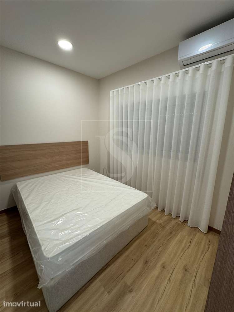 Apartamento T1 Centro Cidade Barcelos (Rua Direita) - Grande imagem: 4/19