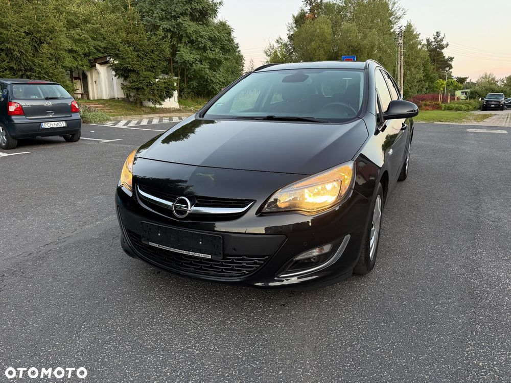 Opel Astra 1.4 Turbo - 2