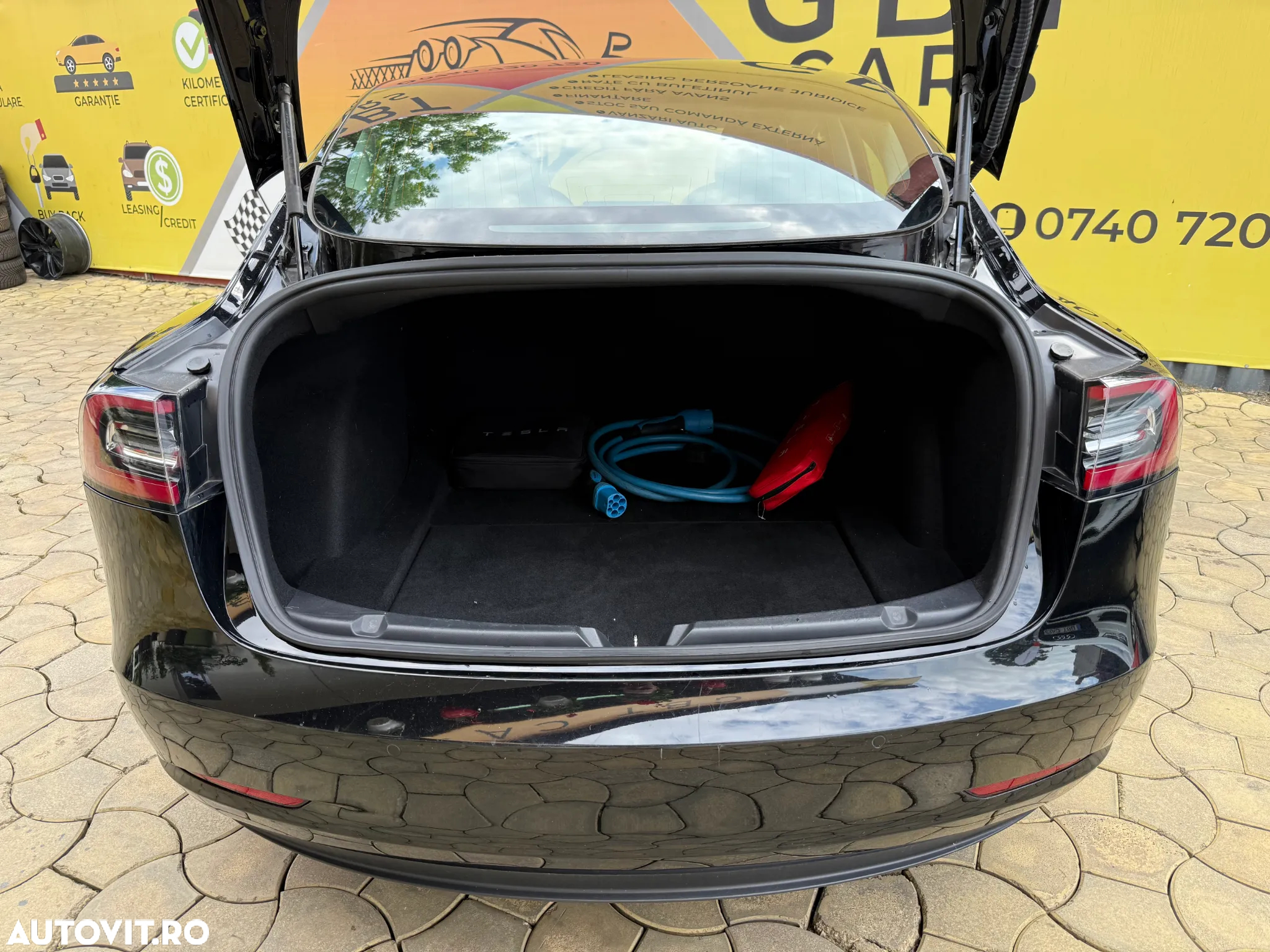 Tesla Model 3 Langstreckenbatterie Allradantrieb Dual Motor - 22
