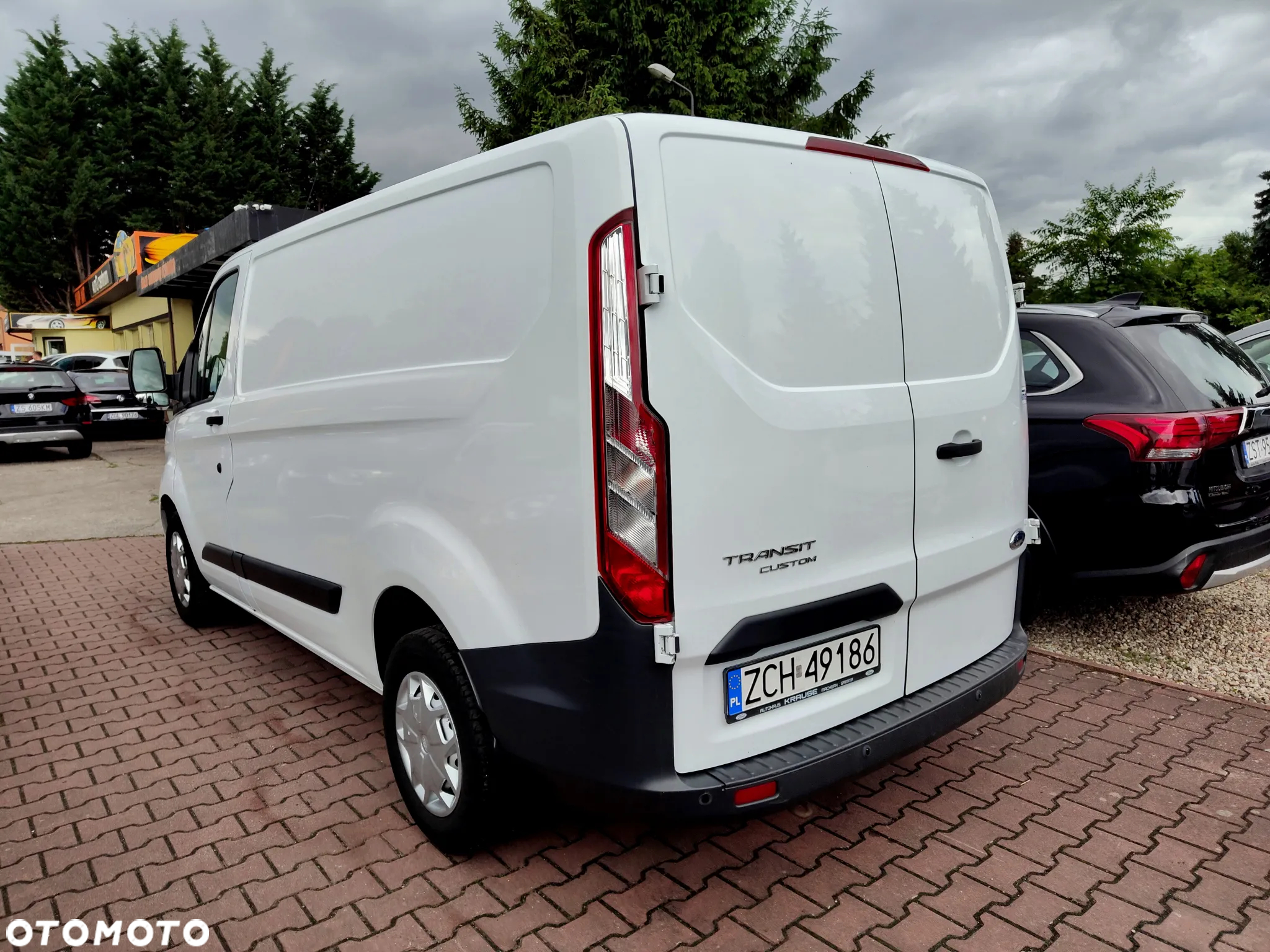 Ford Transit Custom 270 L1H1 Ambiente - 9