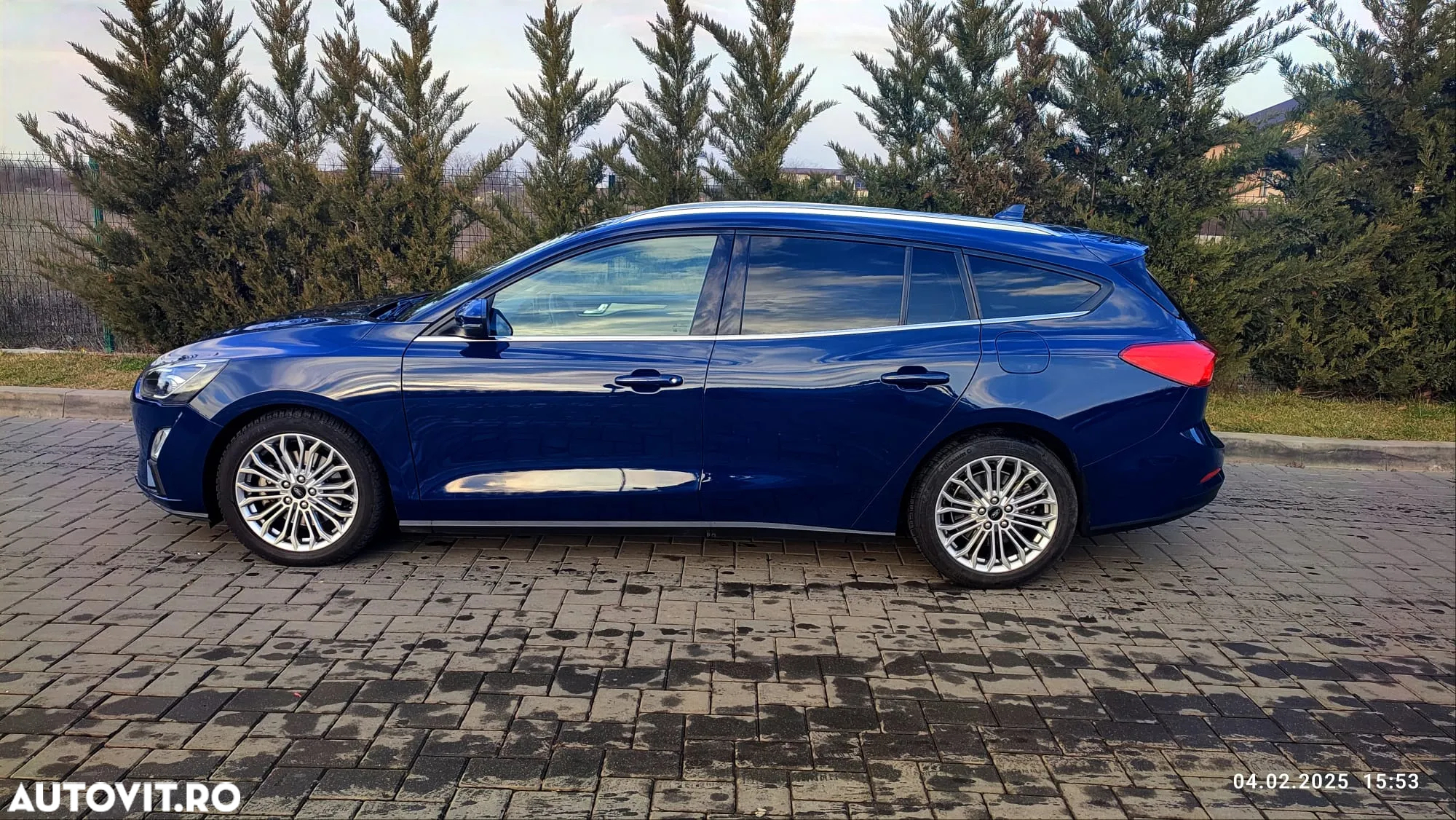 Ford Focus - 11
