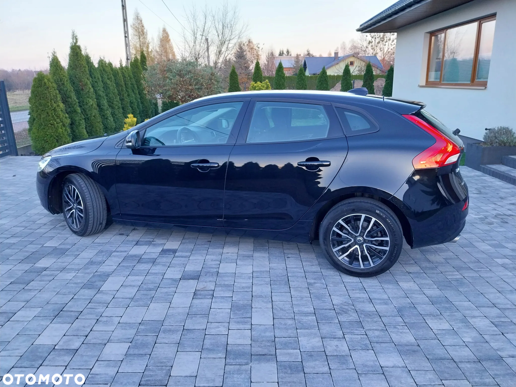 Volvo V40 D2 Drive-E Dynamic Edition - 4