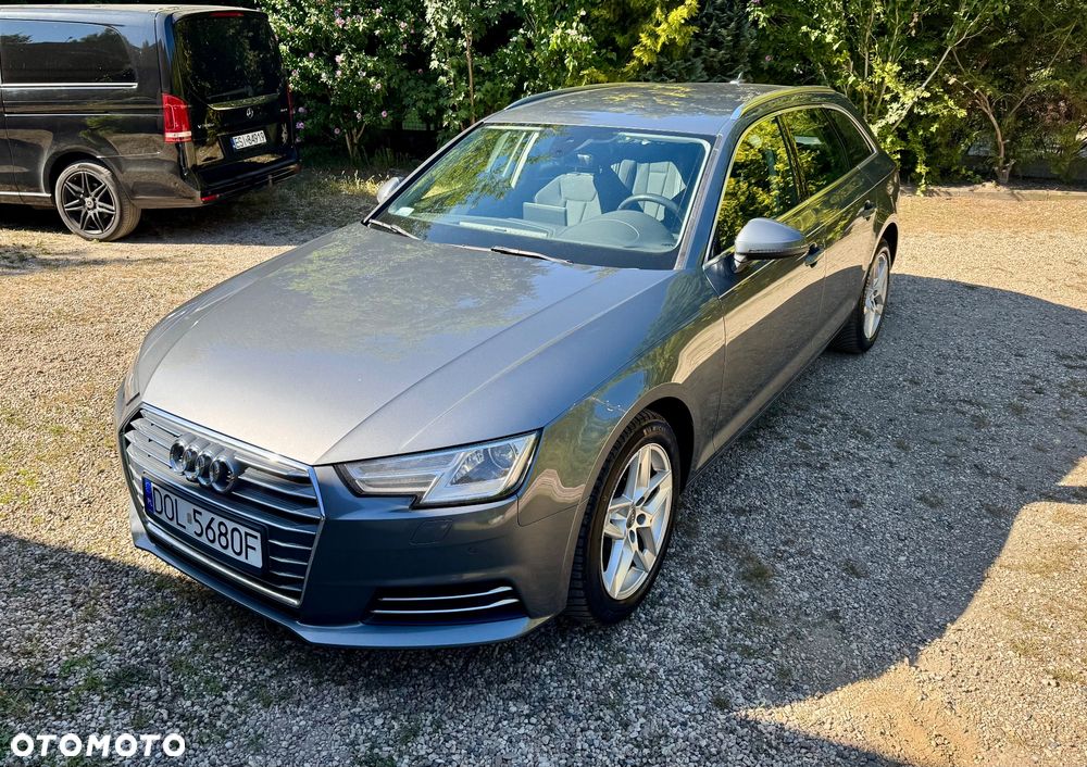 Audi A4 Avant 2.0 TDI S tronic - 2
