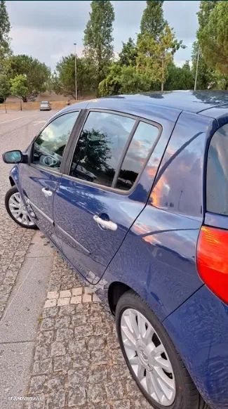 Renault Clio 1.2 16V Dynamique S - 8