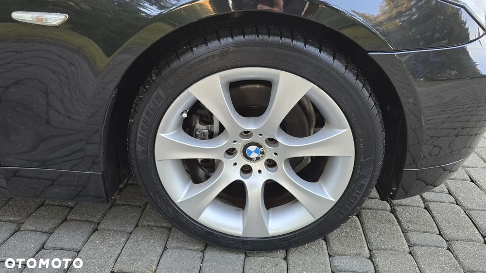 BMW Seria 5 - 32