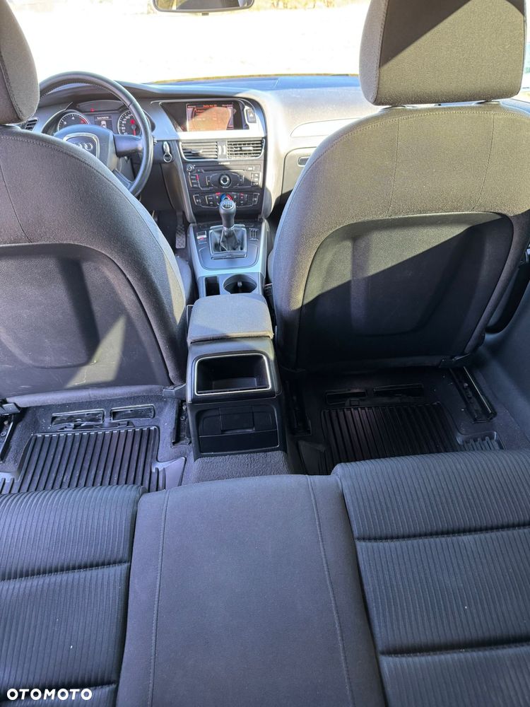 Audi A4 Limousine - 19