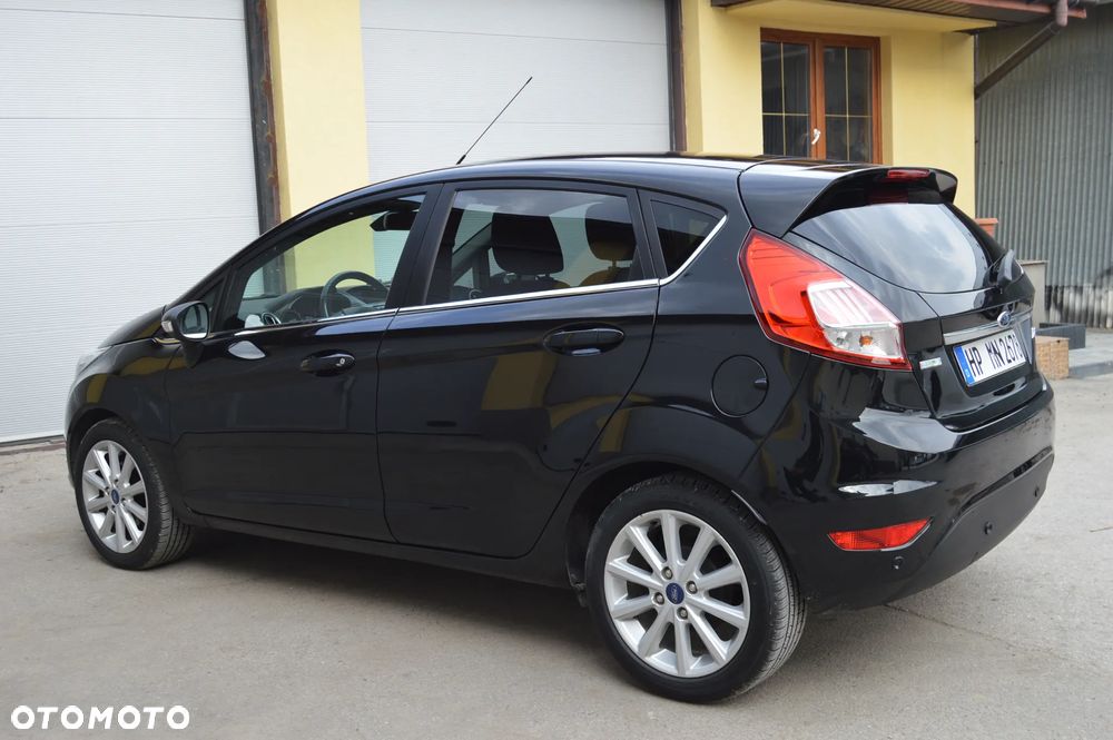 Ford Fiesta - 7