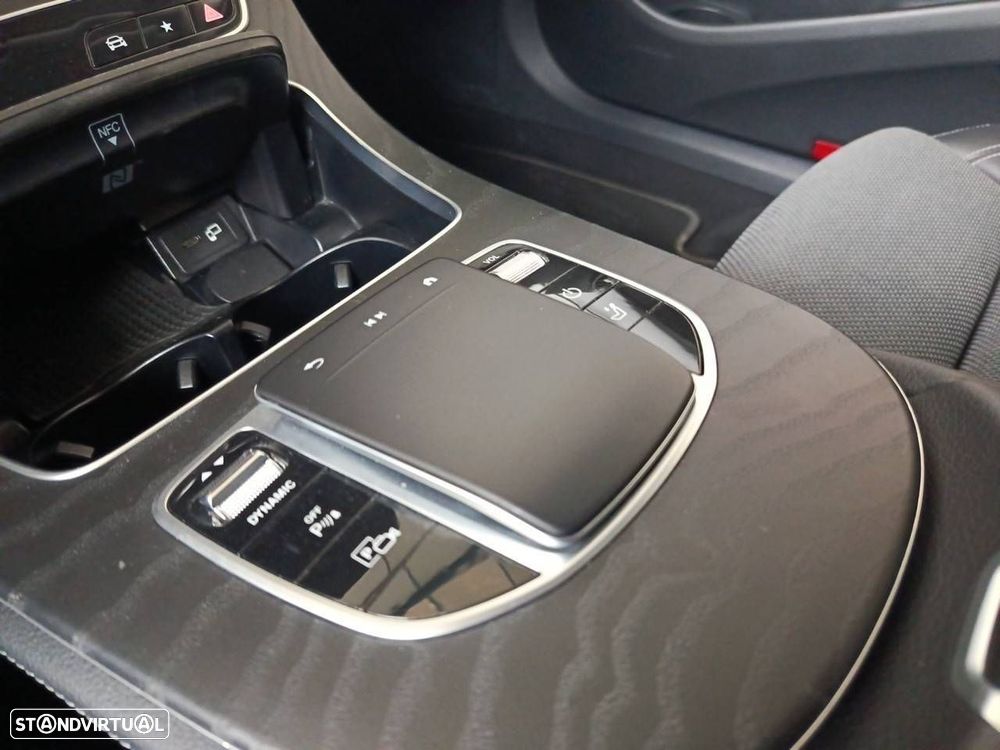 Mercedes-Benz E 300 - 19