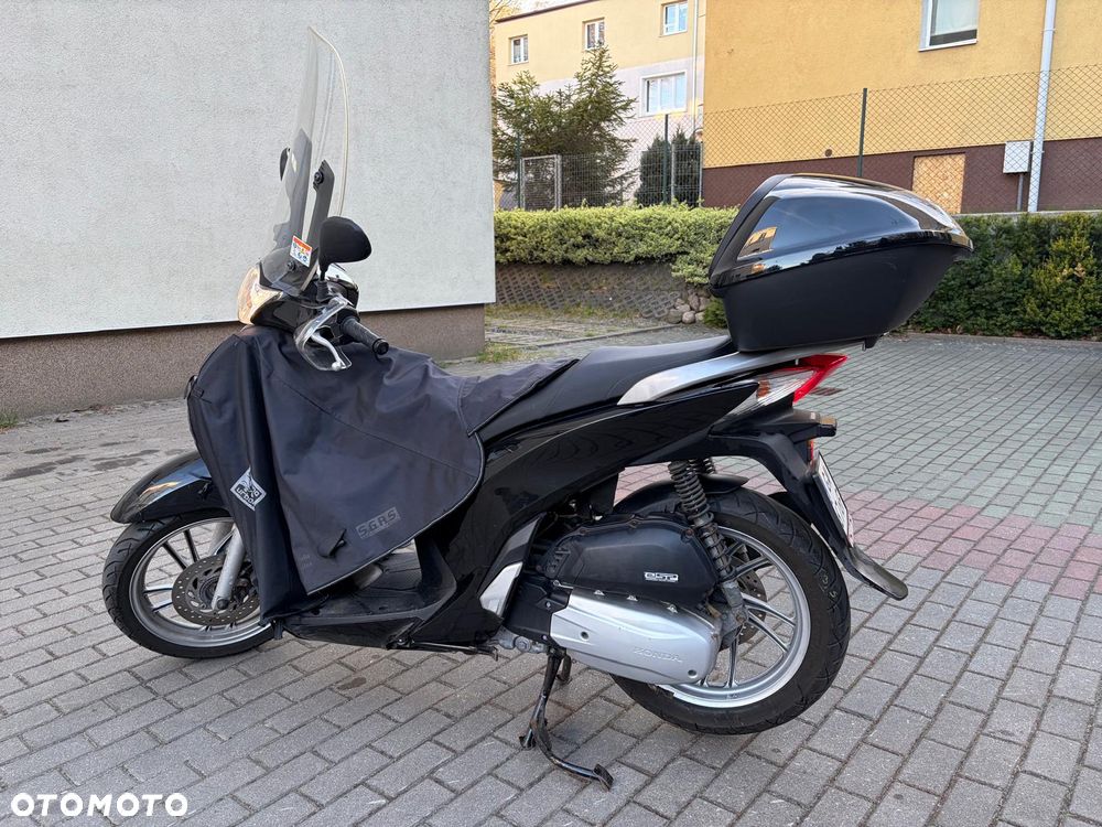 Honda SH - 4