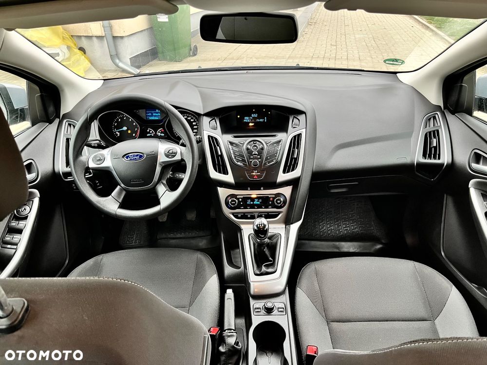 Ford Focus 1.0 EcoBoost STart-Stopp-System TITANIUM - 12