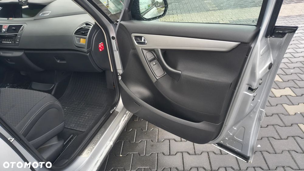 Citroën C4 Picasso 2.0i Exclusive MCP - 25