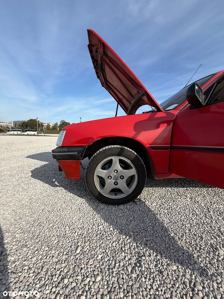 Peugeot 205 1.4 XR - 21