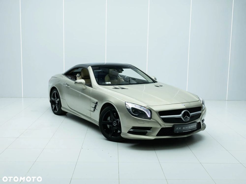 Mercedes-Benz SL - 15