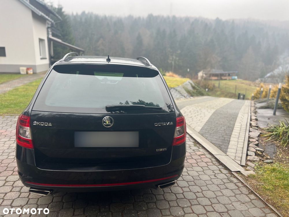 Skoda Octavia 2.0 TDI (Green tec) RS - 11