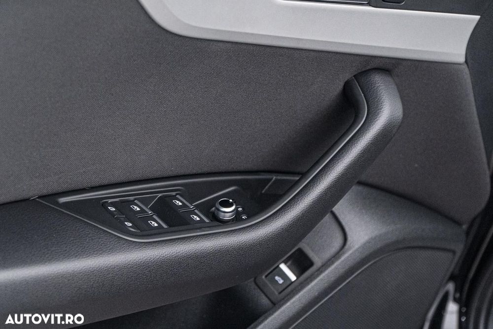 Audi A4 35 TFSI S tronic MHEV Advanced - 33