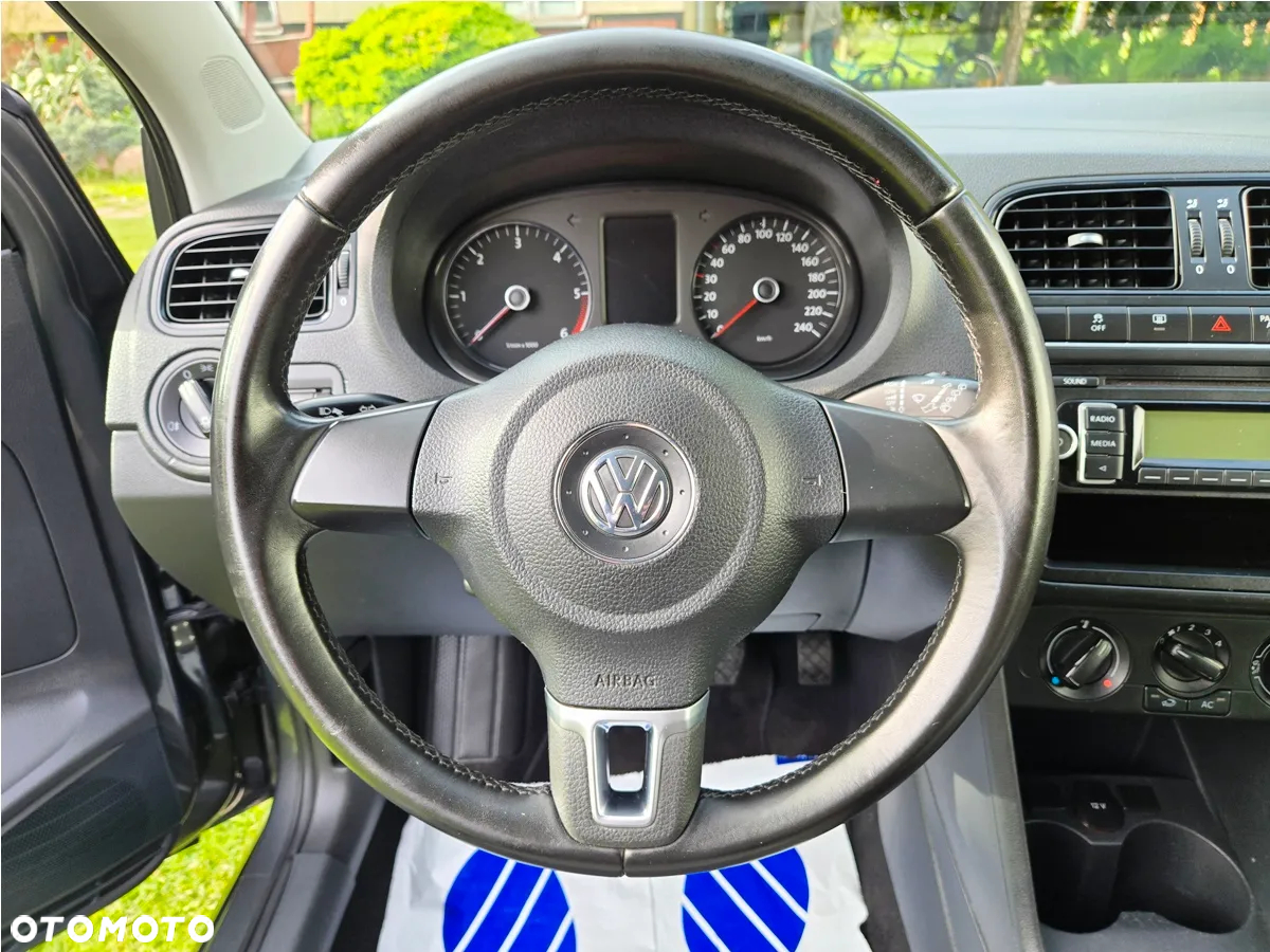 Volkswagen Polo 1.6 TDI Life - 21