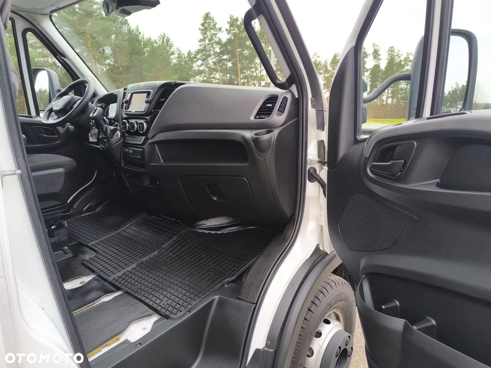 Iveco Daily 70C21 Sypialnia 2 Łóżka, WINDA!, 15 Palet, 2x Firana + Zsuwany Dach! - 22