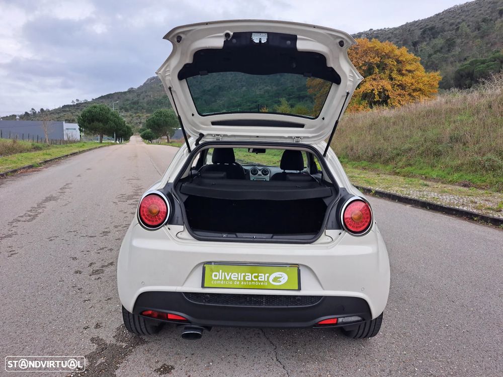 Alfa Romeo MiTo 1.3 JTD Distinctive - 30