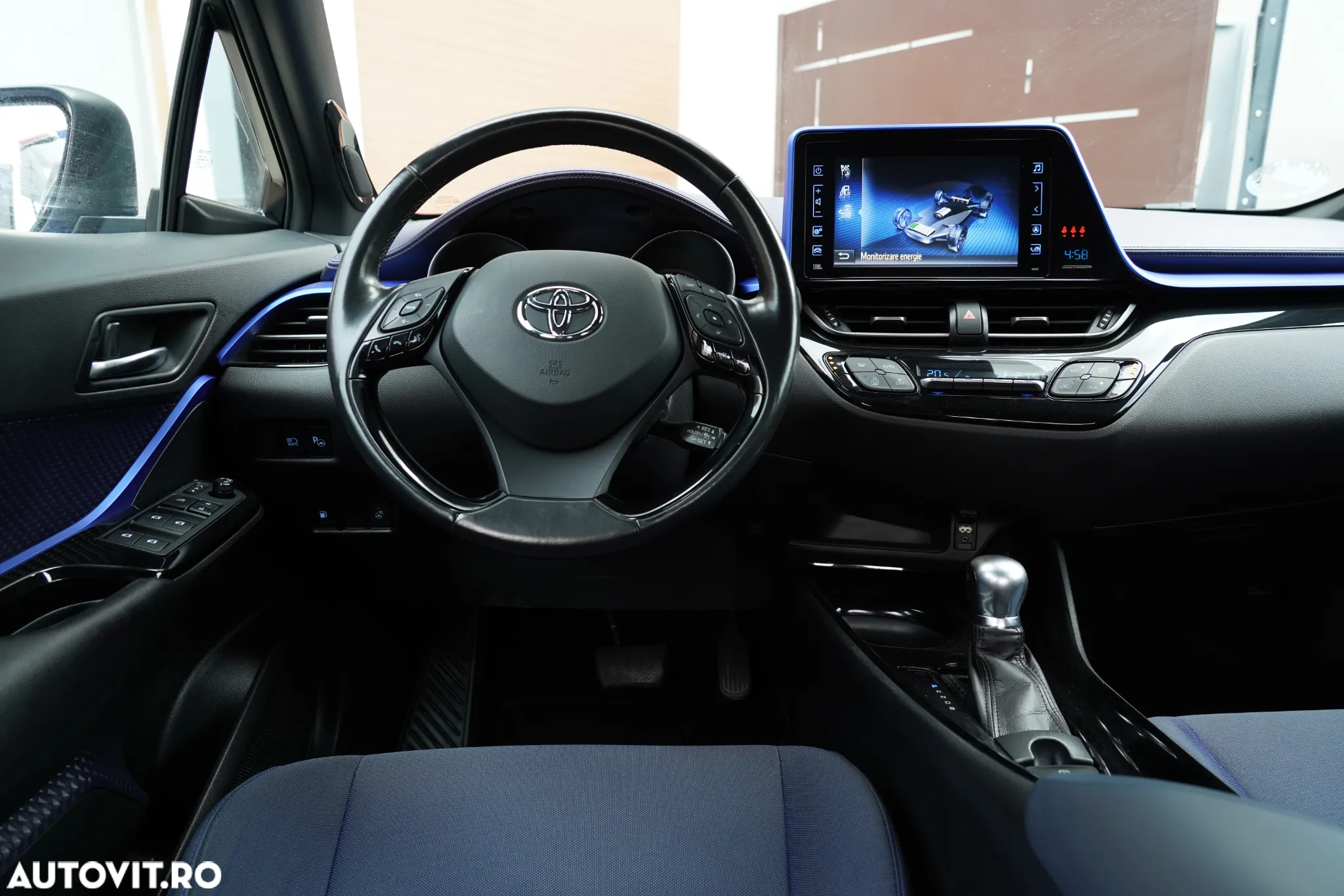 Toyota C-HR 1.8 HSD 122 CP 4x2 CVT Style - 9