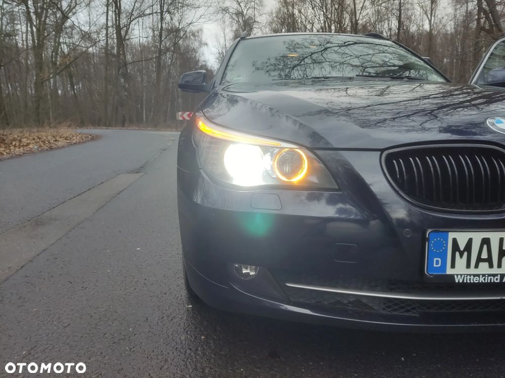 BMW Seria 5 520d Edition Exclusive - 36