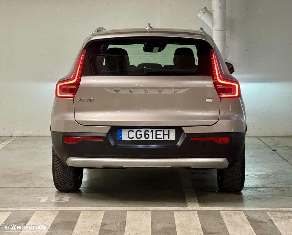 Volvo XC 40 1.5 T5 PHEV Momentum Plus - 38