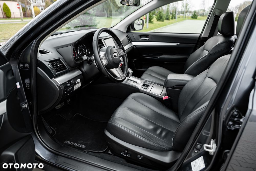 Subaru Outback 2.5i Comfort AT - 21