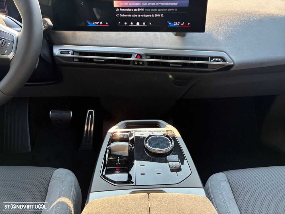 BMW iX xDrive 45 - 9
