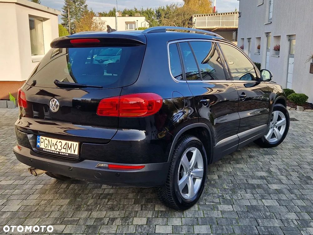 Volkswagen Tiguan 2.0 TDI SCR BlueMotion Technology Lounge Sport & Style - 4