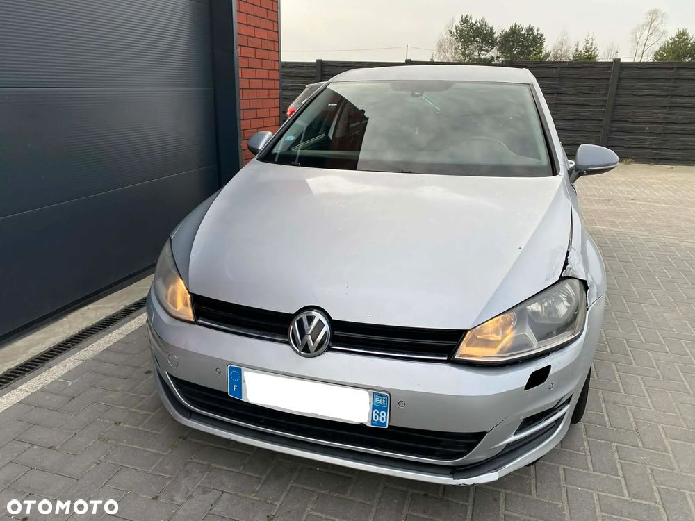 Volkswagen Golf 1.6 TDI BlueMotion Technology DSG Comfortline - 24