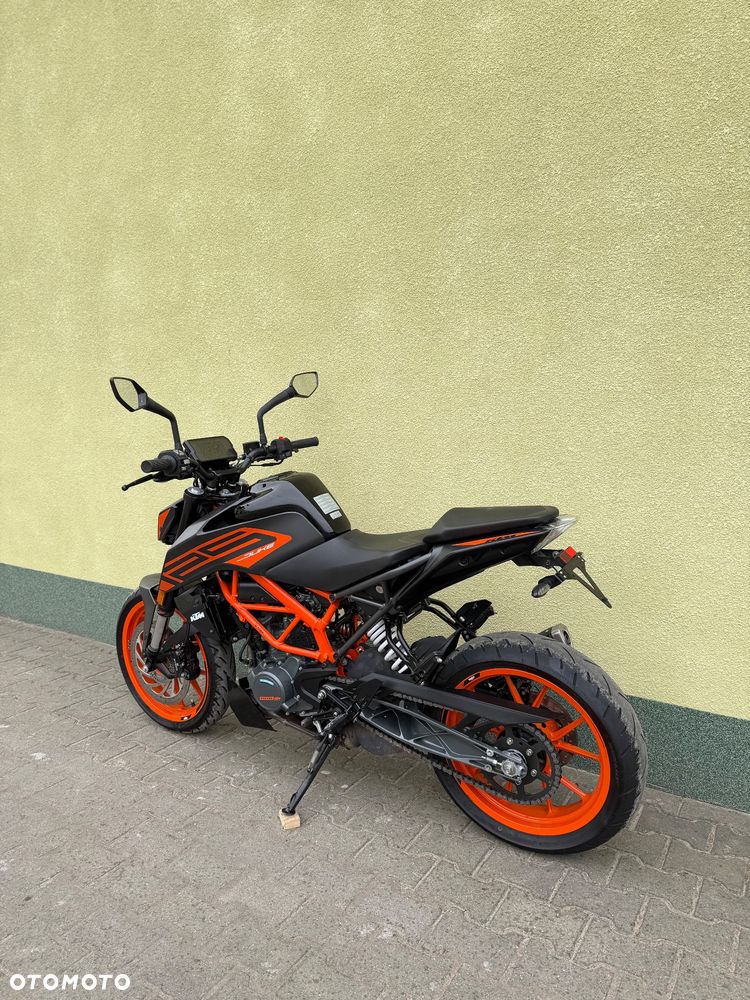 KTM Duke - 20