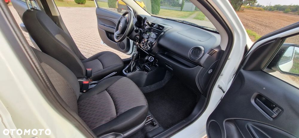 Mitsubishi Space Star 1.0 - 8