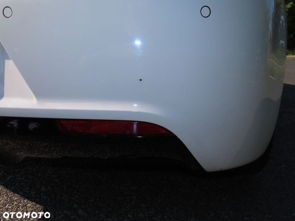 Volkswagen Golf - 10