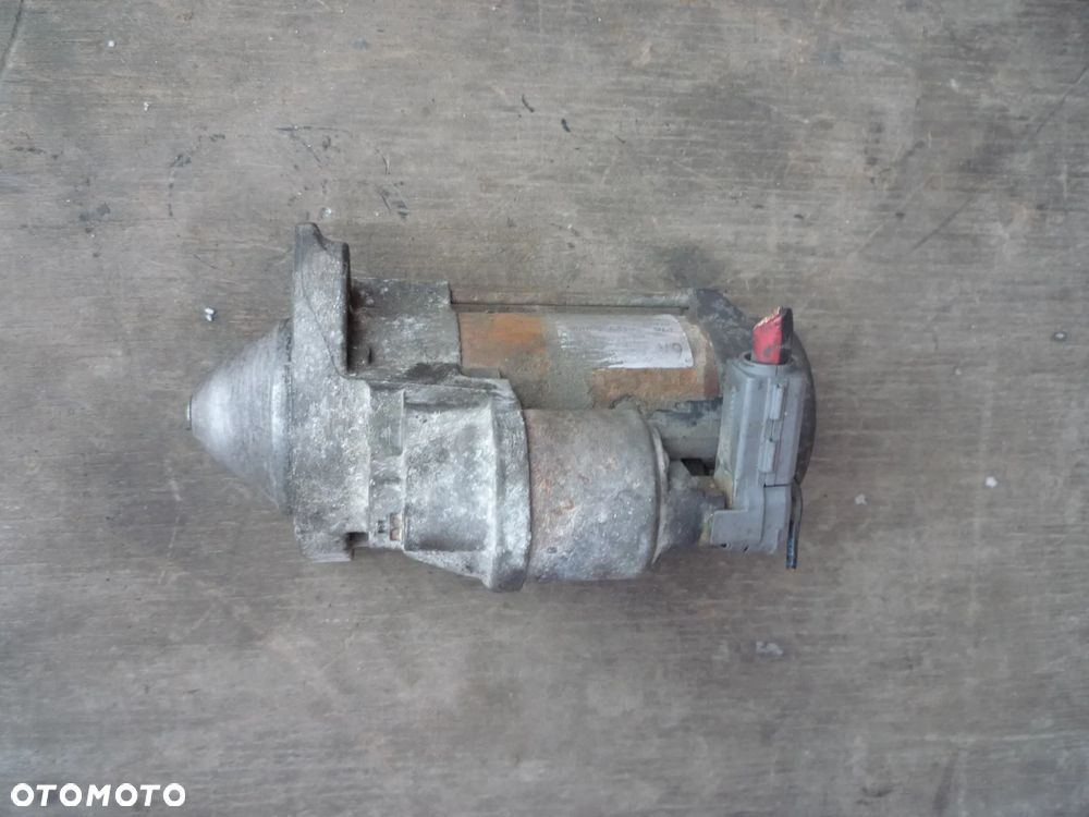 TOYOTA AVENSIS T25 2.0 D4D ROZRUSZNIK - 2