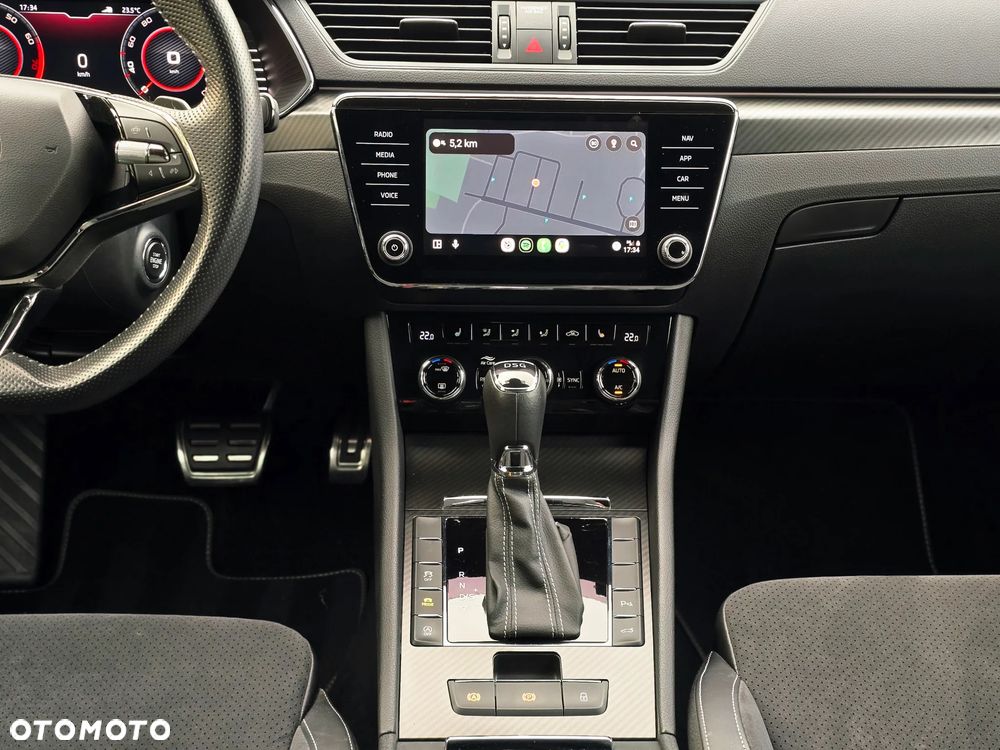 Skoda Superb 2.0 TSI Sportline DSG - 21