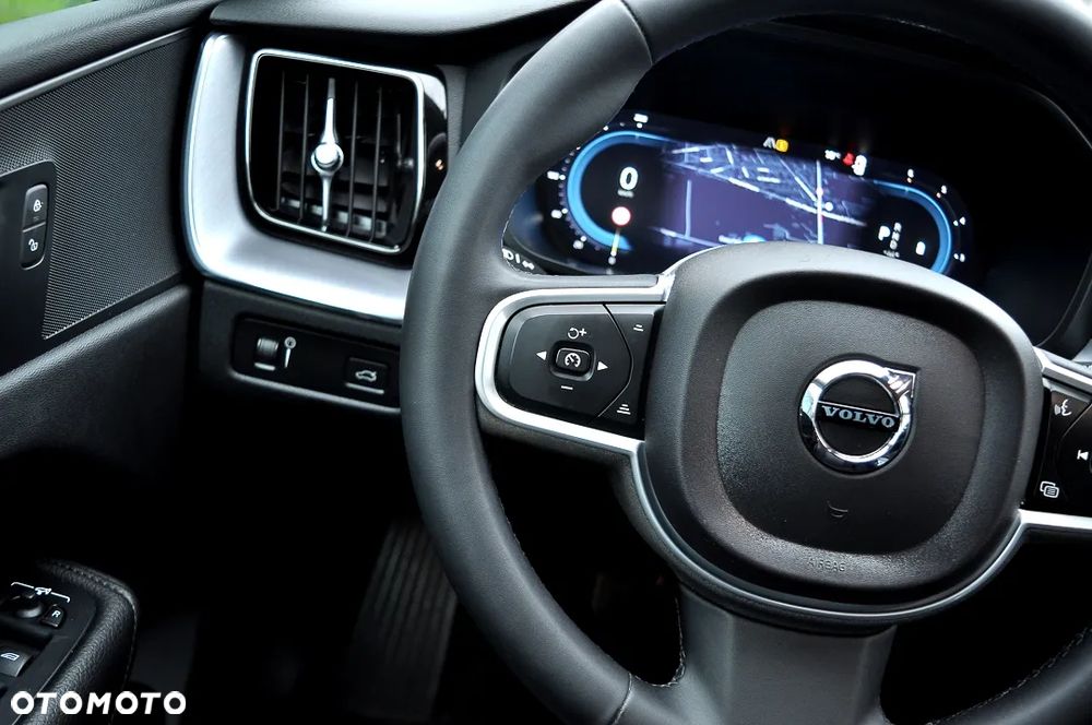 Volvo XC 60 B4 D Geartronic Inscription - 29