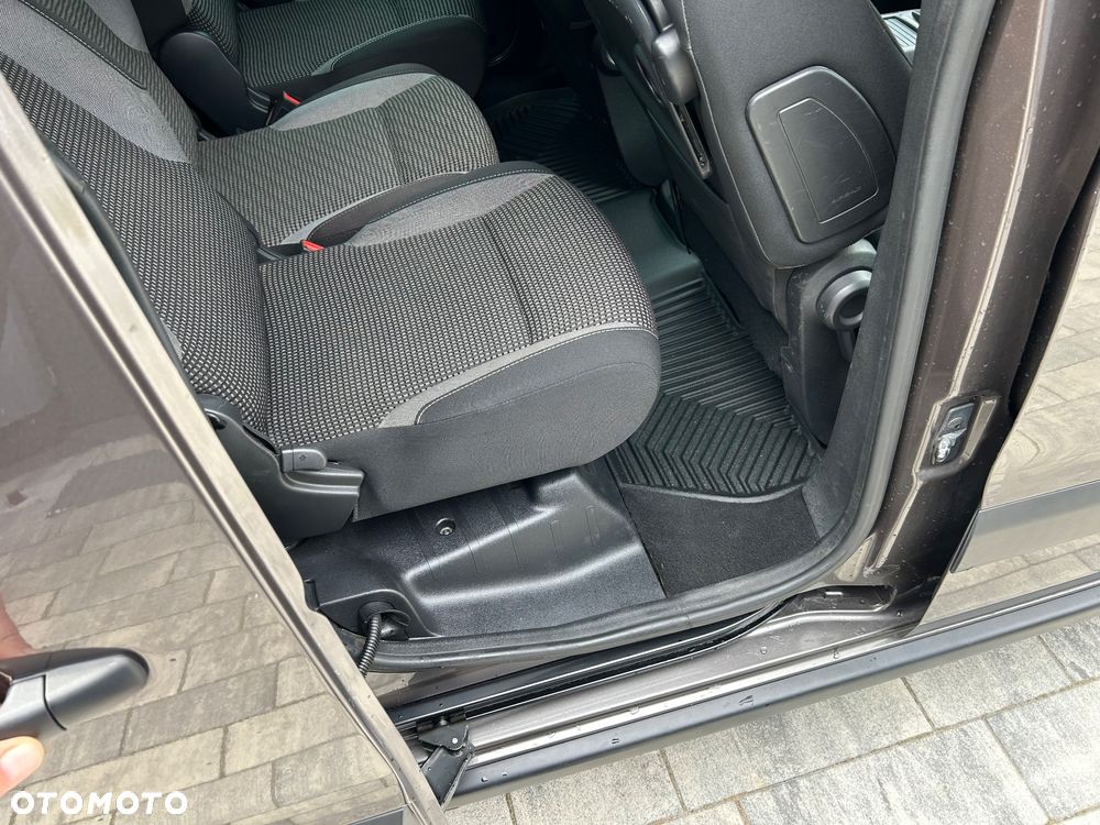Peugeot Partner 1.6 BlueHDi Active 7os - 19