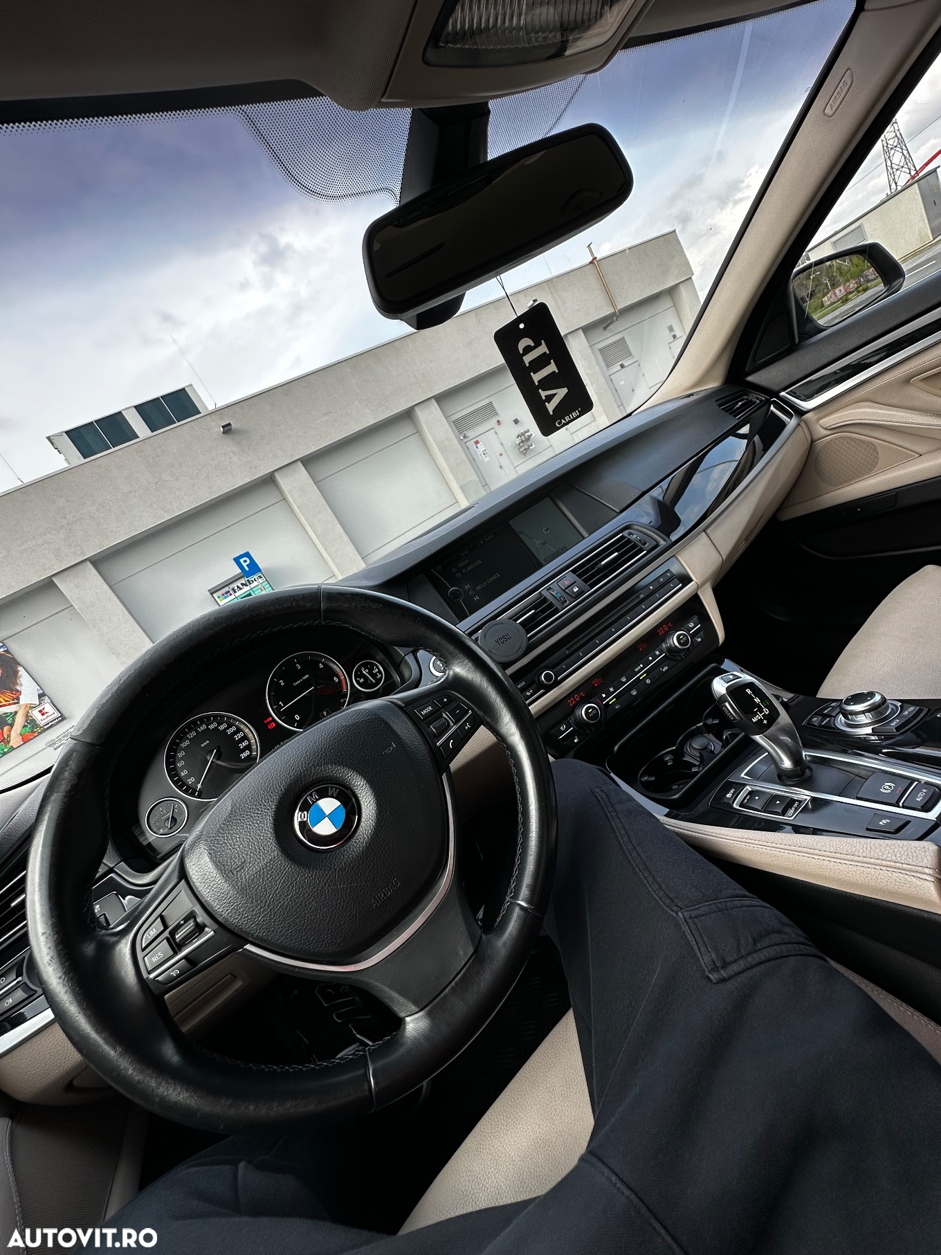 BMW Seria 5 520d - 10