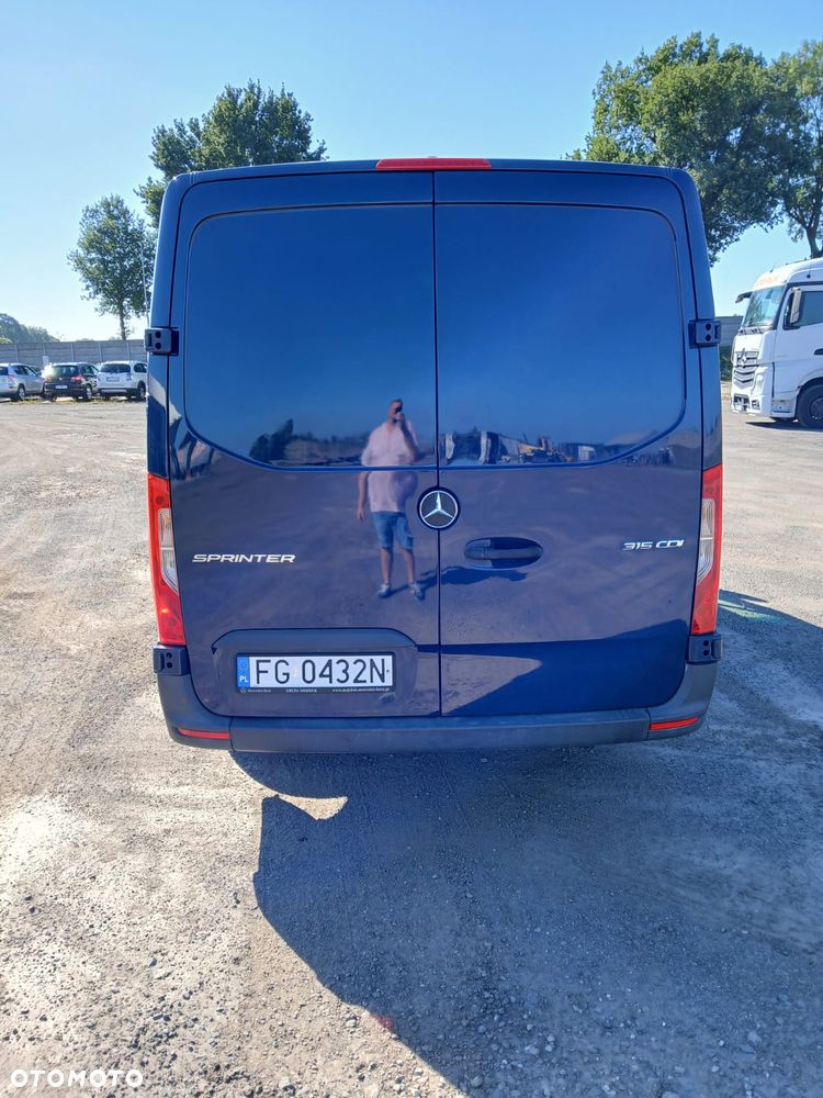 Mercedes-Benz Sprinter - 8