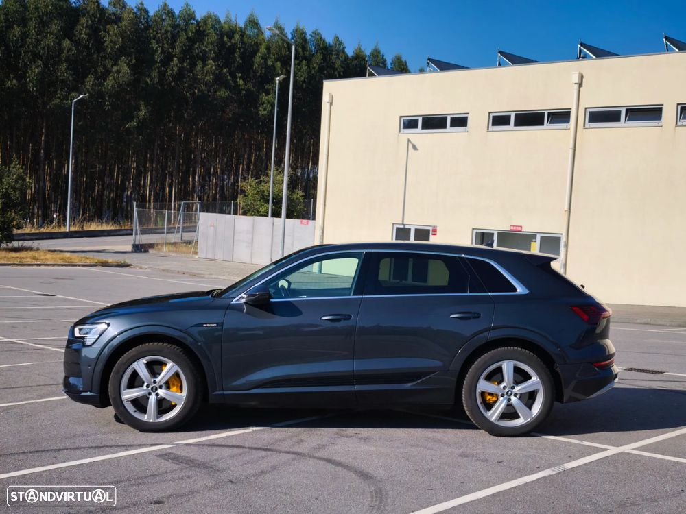 Audi e-tron 55 quattro - 4