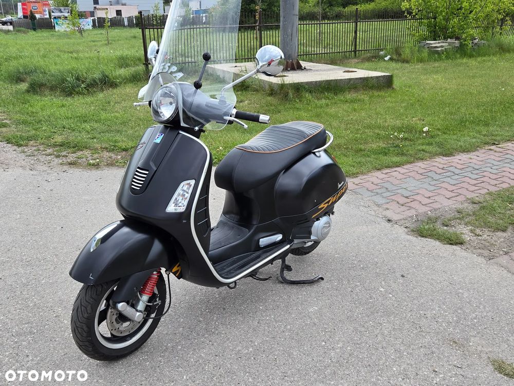 Vespa GTS - 1