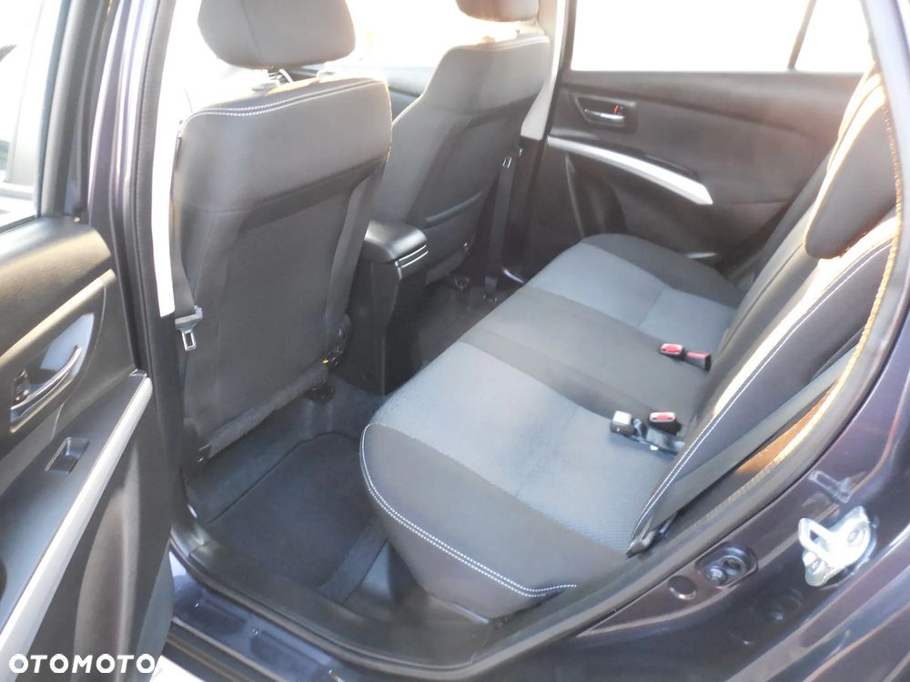 Suzuki SX4 - 15