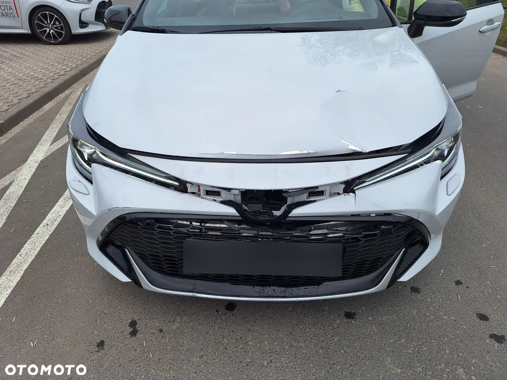 Toyota Corolla - 2