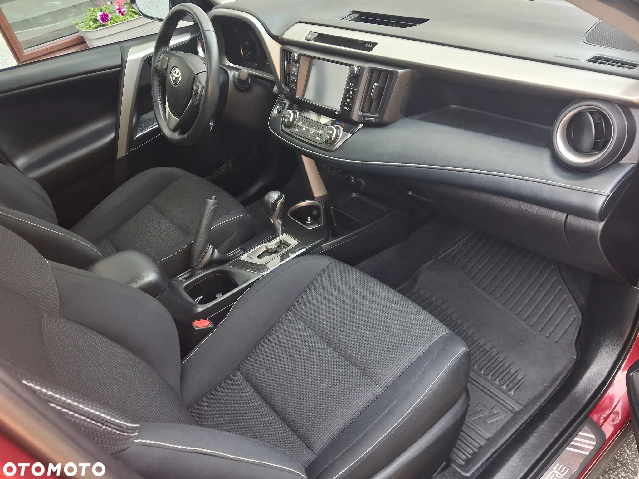 Toyota RAV4 - 17