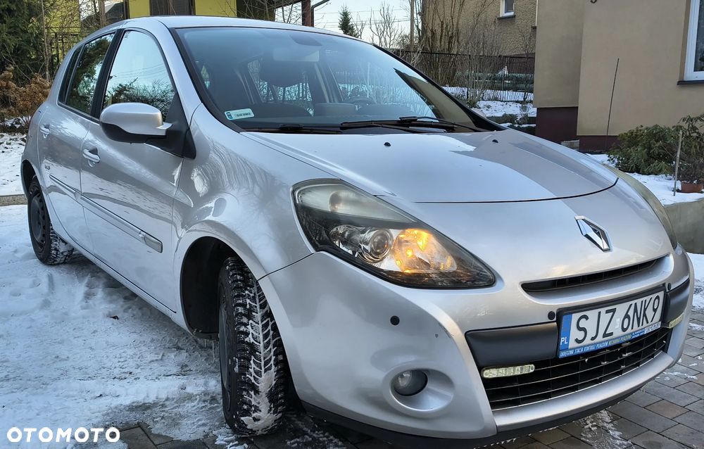 Renault Clio 1.2 16V Dwudziestka - 2