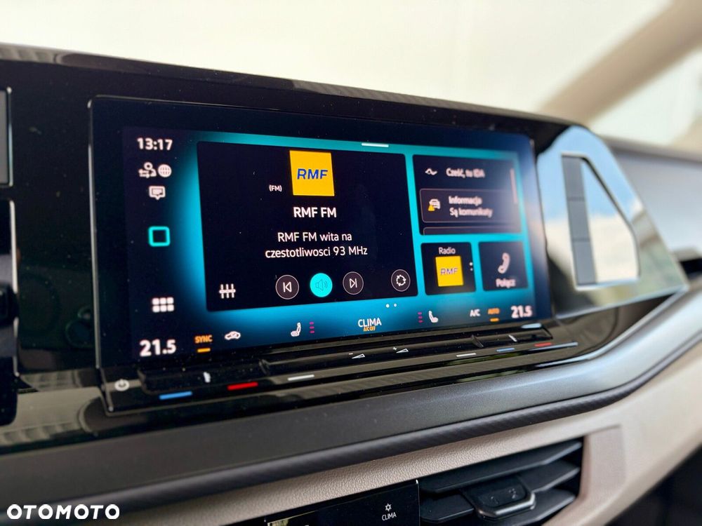 Volkswagen Multivan - 28