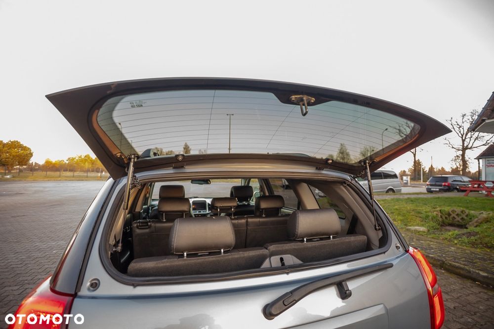 Chevrolet Captiva 2.2 4WD LTZ - 36