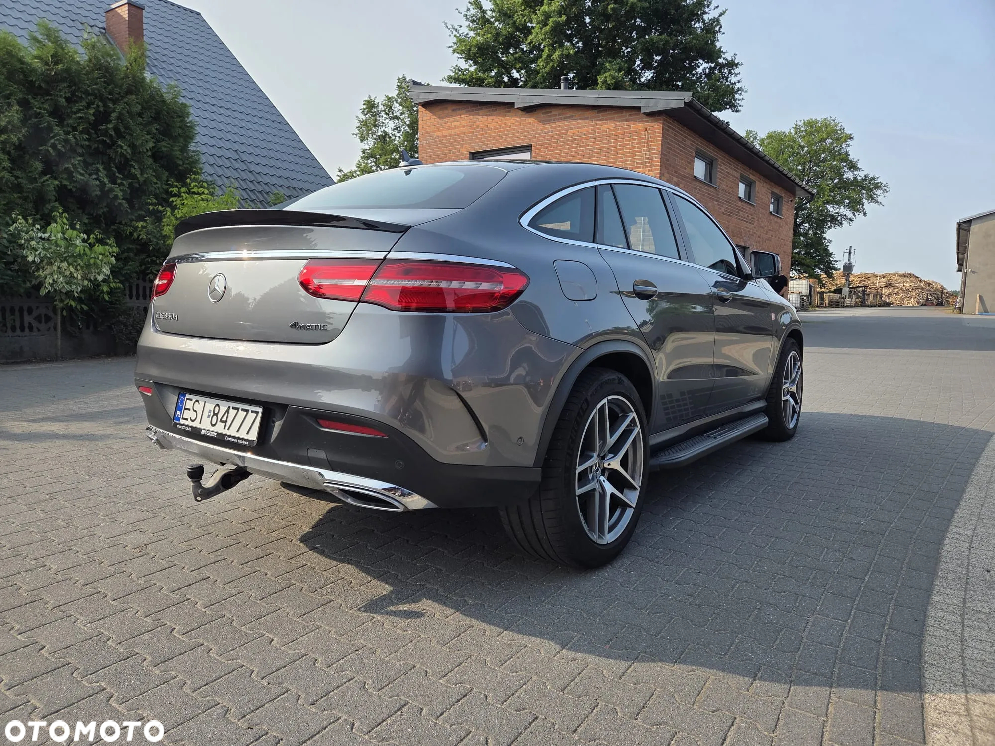 Mercedes-Benz GLE 350 d 4-Matic - 3