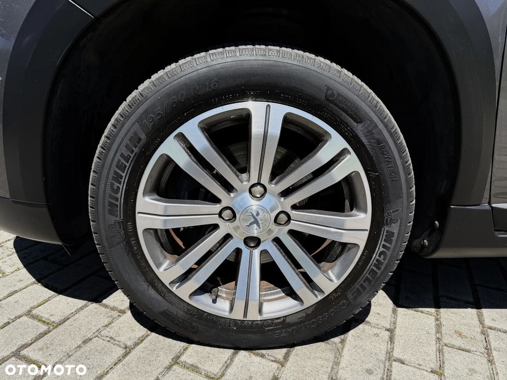 Peugeot 2008 PureTech 130 Stop&Start EAT6 Allure - 40