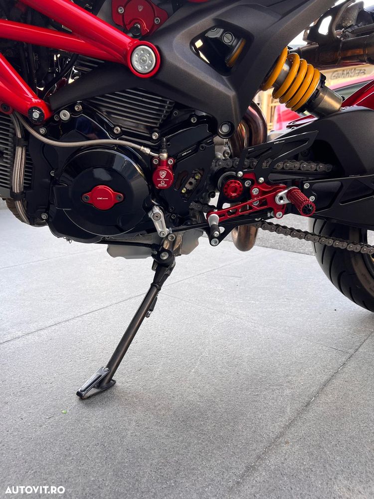 Ducati Monster 800 S - 33